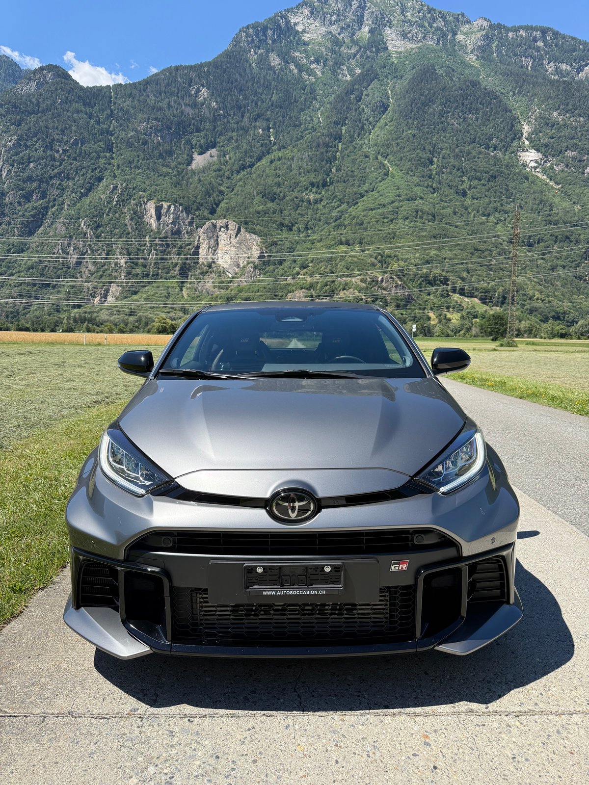 TOYOTA Yaris 1.6 GR Sport, Benzin, Occasion / Gebraucht, Handschaltung - 3