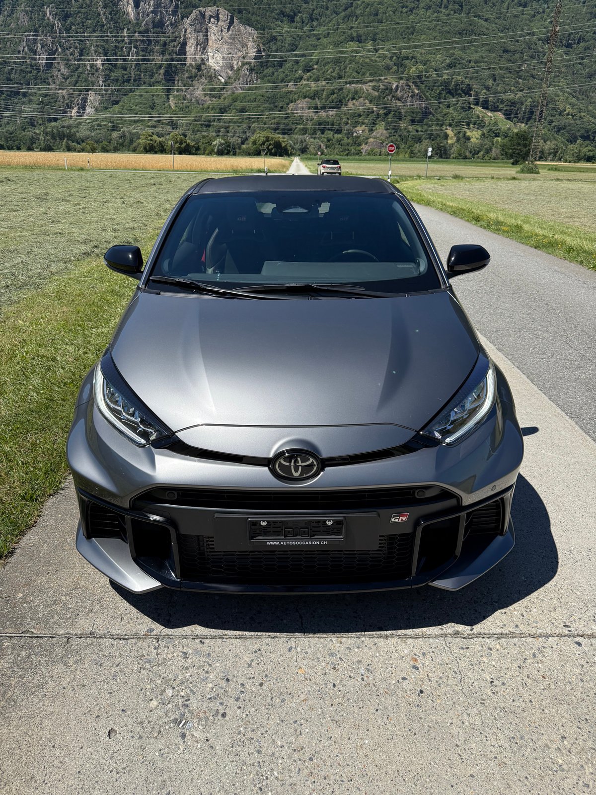 TOYOTA Yaris 1.6 GR Sport, Benzin, Occasion / Gebraucht, Handschaltung - 4