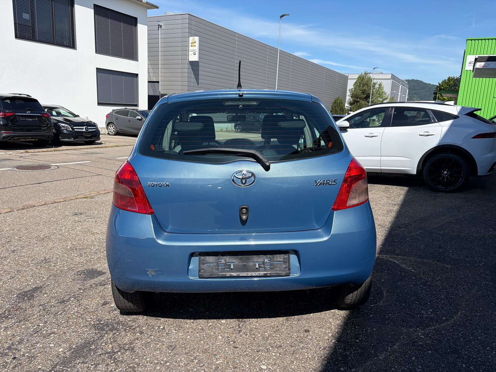 TOYOTA Yaris 1.3 Linea Sol, Benzin, Occasion / Gebraucht, Handschaltung - 5