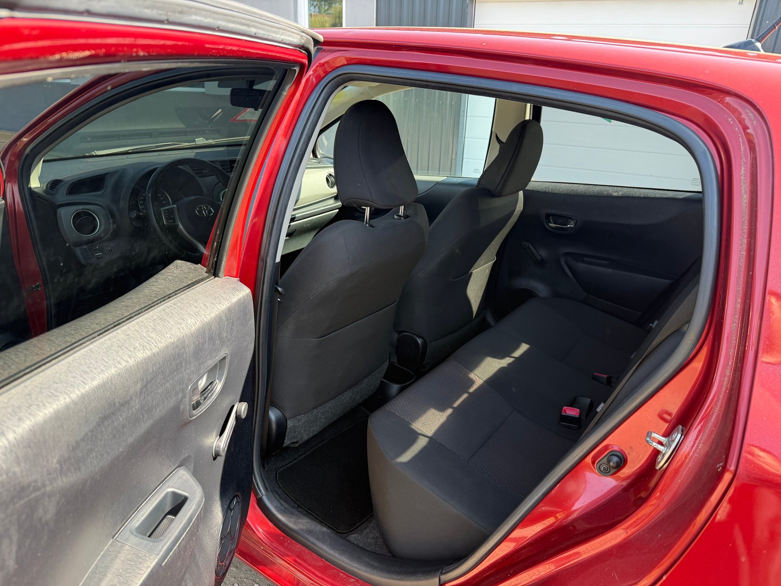 TOYOTA Yaris 1.33 Style Multidrive, Petrol, Second hand / Used, Automatic - 6