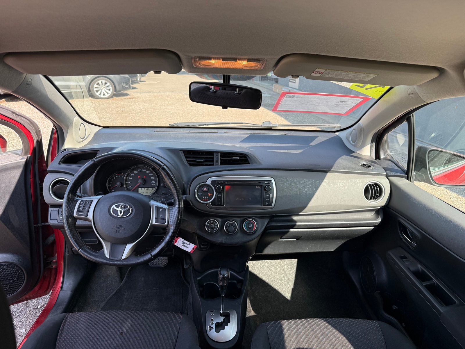 TOYOTA Yaris 1.33 Style Multidrive, Petrol, Second hand / Used, Automatic - 7
