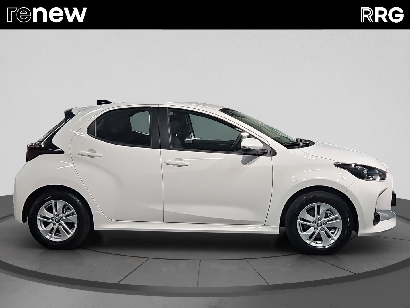 TOYOTA Yaris 1.5 Comfort e-CVT, Full-Hybrid Petrol/Electric, Second hand / Used, Automatic - 2
