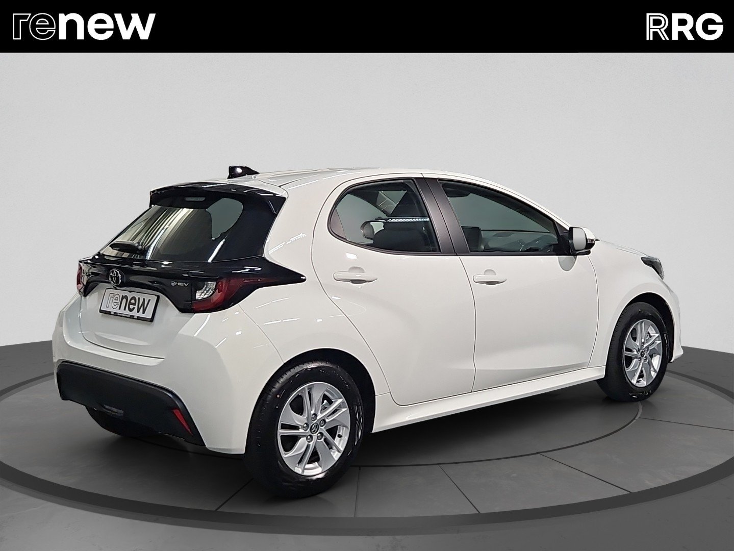 TOYOTA Yaris 1.5 Comfort e-CVT, Full-Hybrid Petrol/Electric, Second hand / Used, Automatic - 3