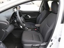 TOYOTA Yaris 1.5 Comfort e-CVT, Hybride Intégral Essence/Électricité, Occasion / Utilisé, Automatique - 4