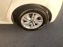 TOYOTA Yaris 1.5 Comfort e-CVT, Full-Hybrid Petrol/Electric, Second hand / Used, Automatic - 5