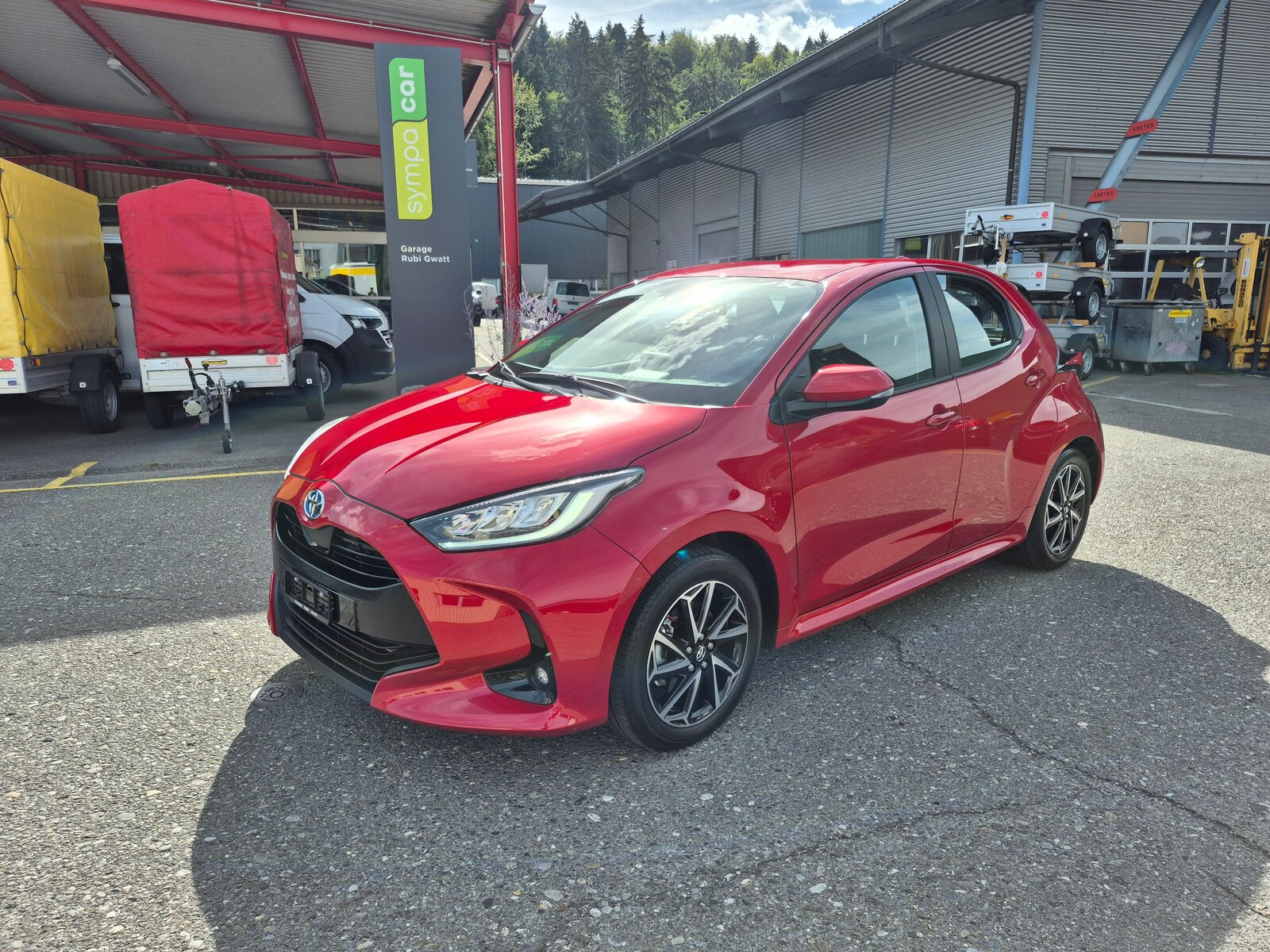 TOYOTA Yaris 1.5 Trend e-CVT