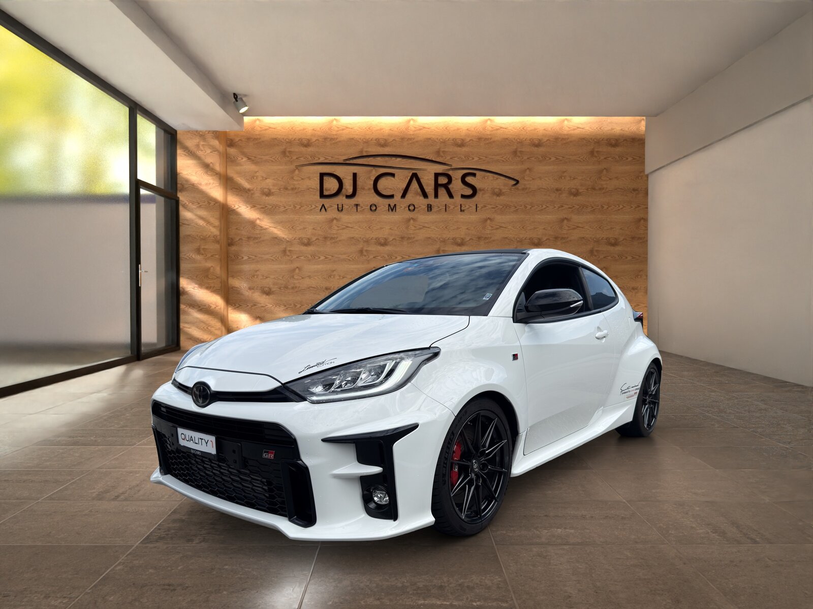TOYOTA Yaris 1.6 GR Sport