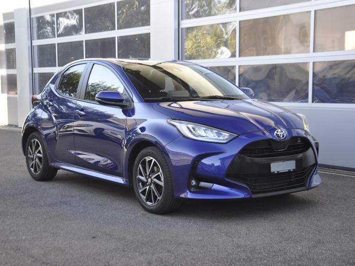 TOYOTA Yaris 1.5 Trend CVT, Petrol, Second hand / Used, Automatic