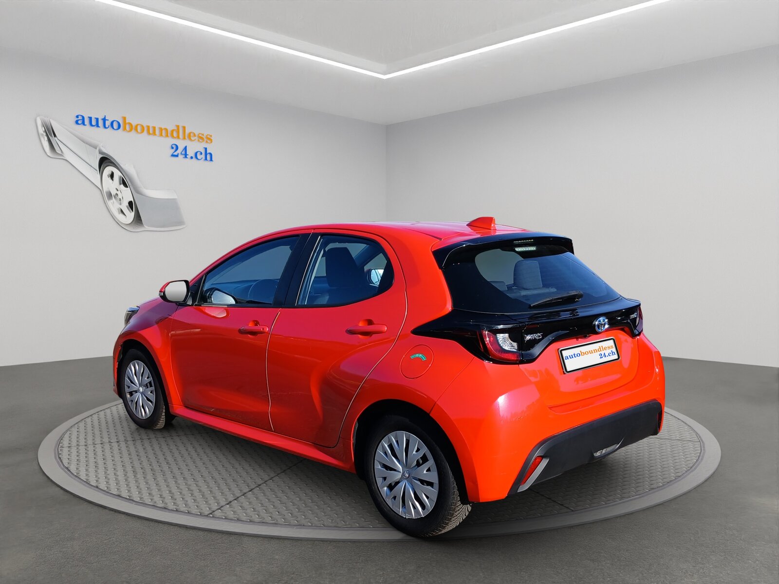 TOYOTA Yaris 1.5 Comfort e-CVT, Hybride Intégral Essence/Électricité, Occasion / Utilisé, Automatique - 5
