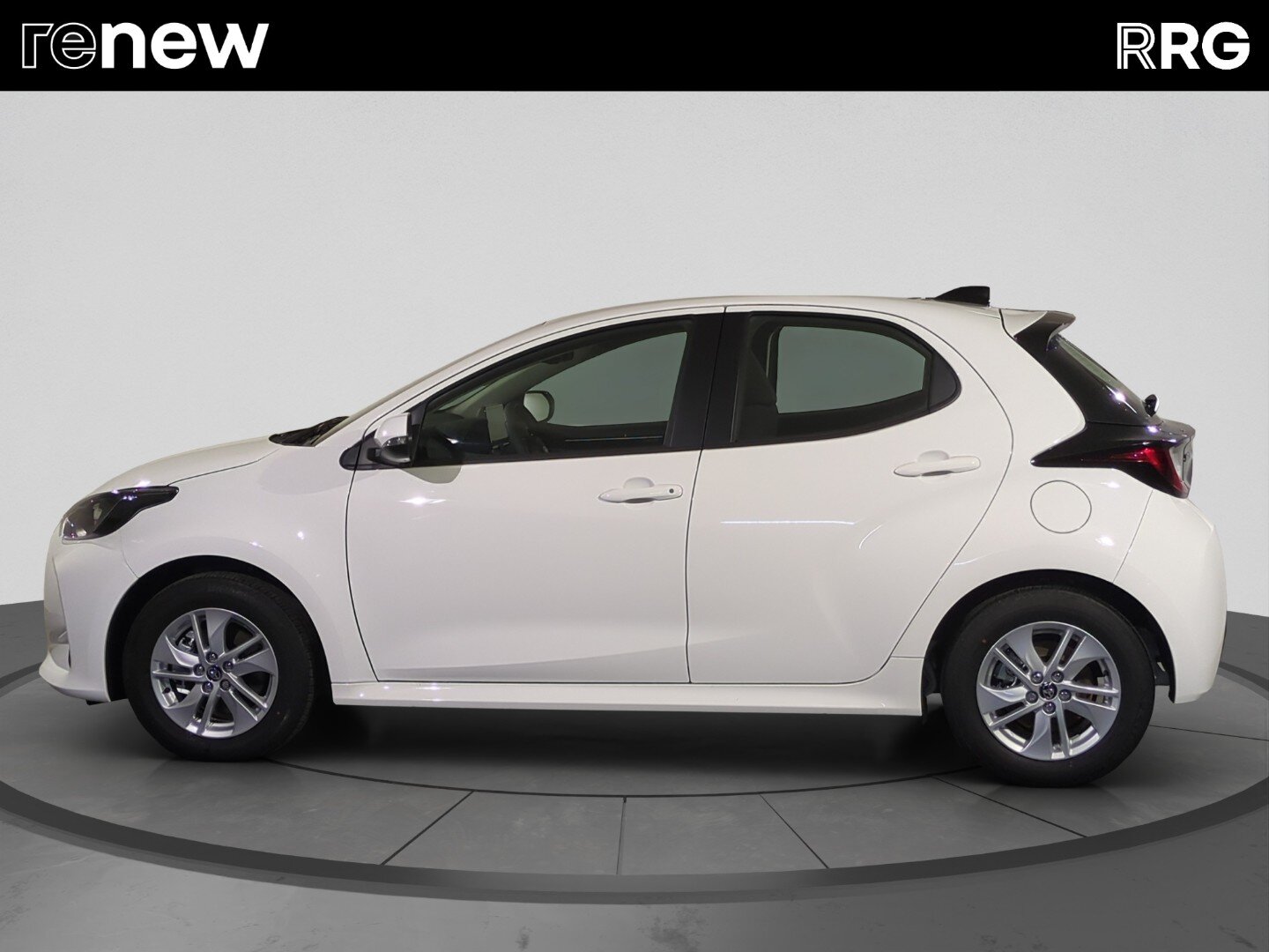 TOYOTA Yaris 1.5 Comfort e-CVT, Hybride Intégral Essence/Électricité, Occasion / Utilisé, Automatique - 6