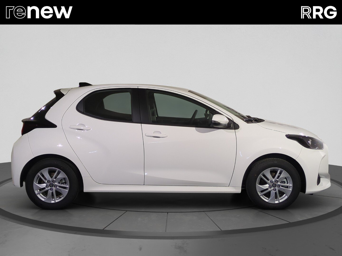 TOYOTA Yaris 1.5 Comfort e-CVT, Hybride Intégral Essence/Électricité, Occasion / Utilisé, Automatique - 2