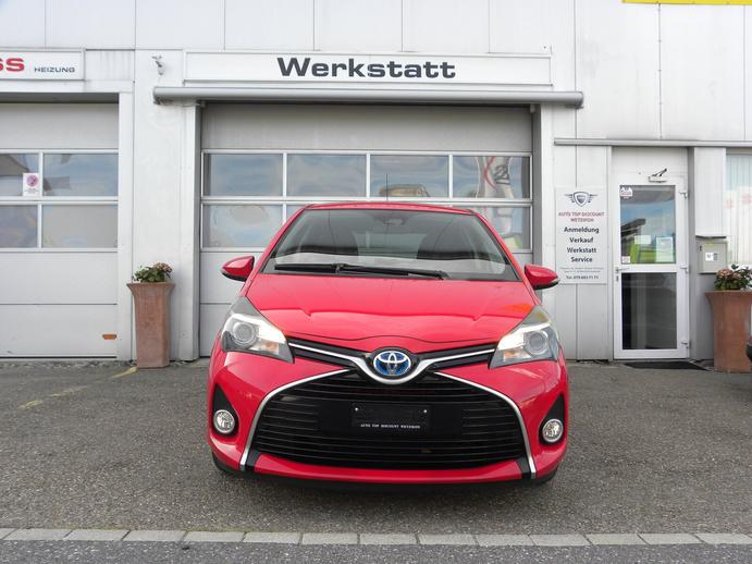 TOYOTA Yaris 1.5 VVT-i Hybrid Swiss Trend e-CVT, Voll-Hybrid Benzin/Elektro, Occasion / Gebraucht, Automatik