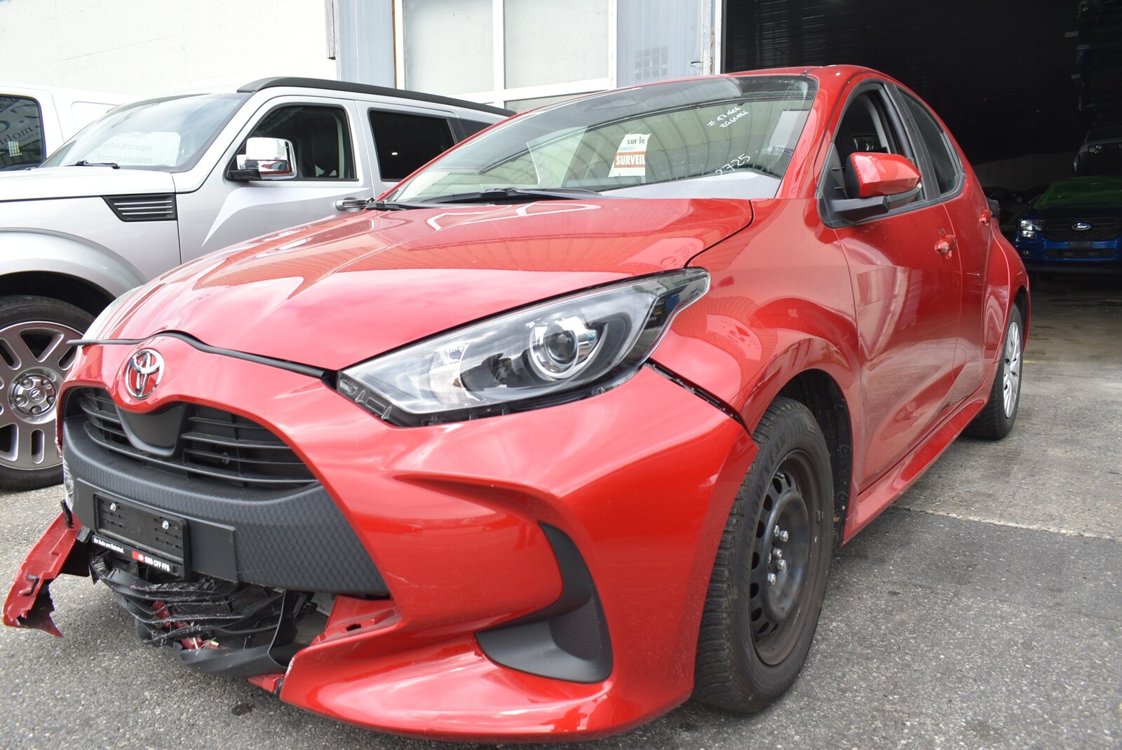 TOYOTA Yaris 1.5 Comfort e-CVT