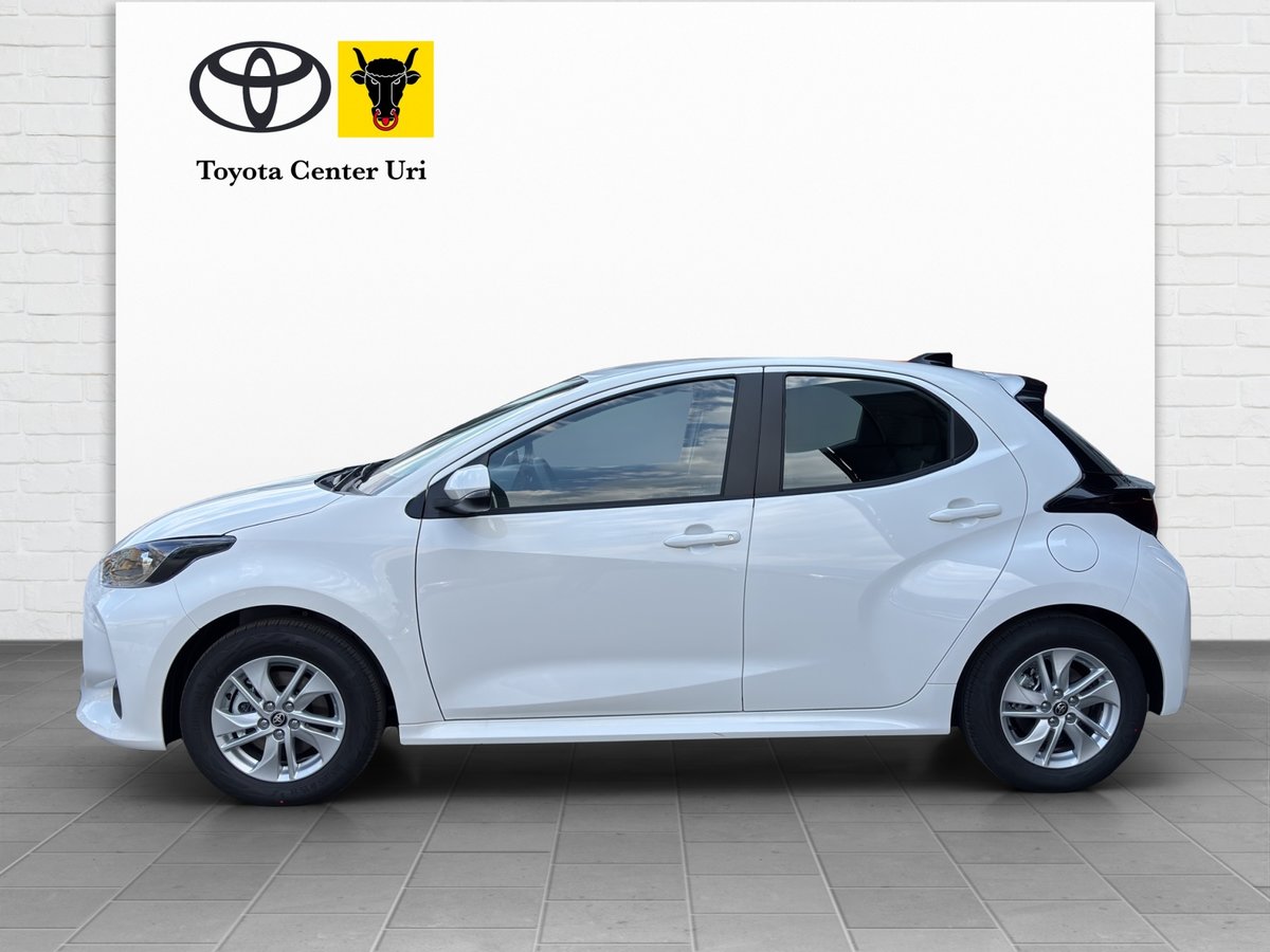 TOYOTA Yaris 1.5 Comfort e-CVT, Voll-Hybrid Benzin/Elektro, Vorführwagen, Automatik - 2