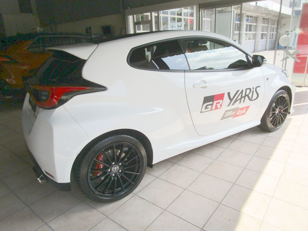 TOYOTA YARIS GR YARIS 1.6 Turbo Sport 4x4, Essence, Automatique - 2