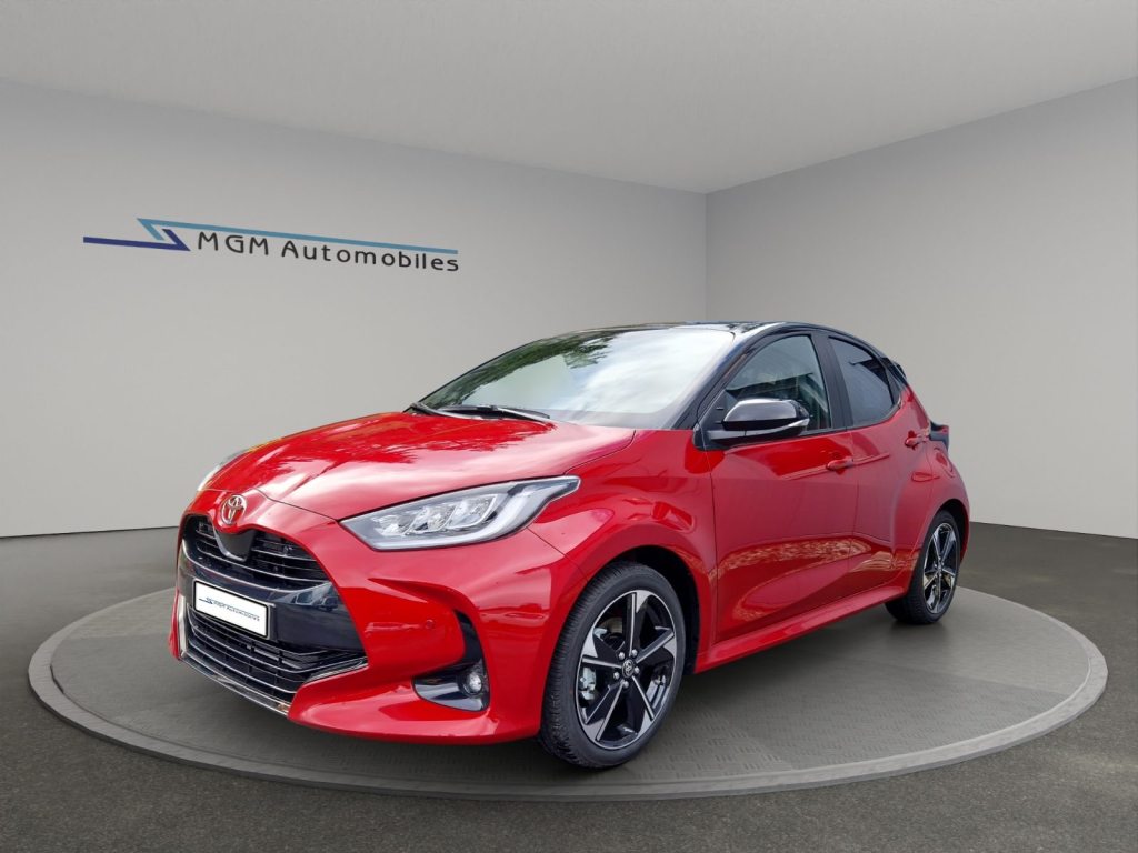 TOYOTA YARIS 1.5 VVT-i HSD Premium