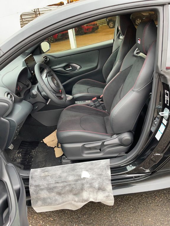 TOYOTA GR Yaris 1.6 Turbo Sport 4x4, Benzin, Neuwagen, Handschaltung - 6