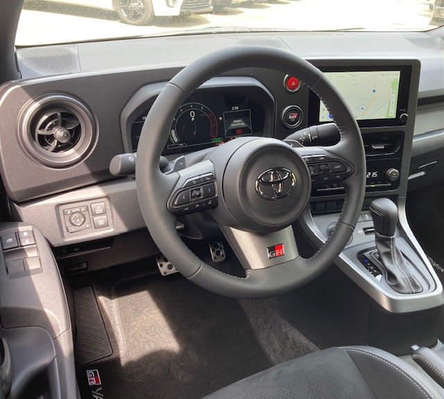 TOYOTA GR Yaris 1.6 Turbo Sport 4x4, Benzin, Neuwagen, Automatik - 5