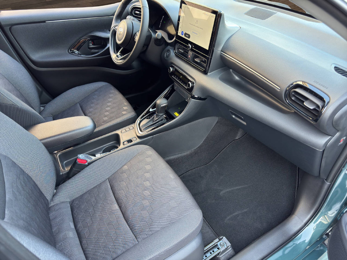 TOYOTA Yaris 1.5 VVT-i HSD Trend, Voll-Hybrid Benzin/Elektro, Neuwagen, Automat - 7