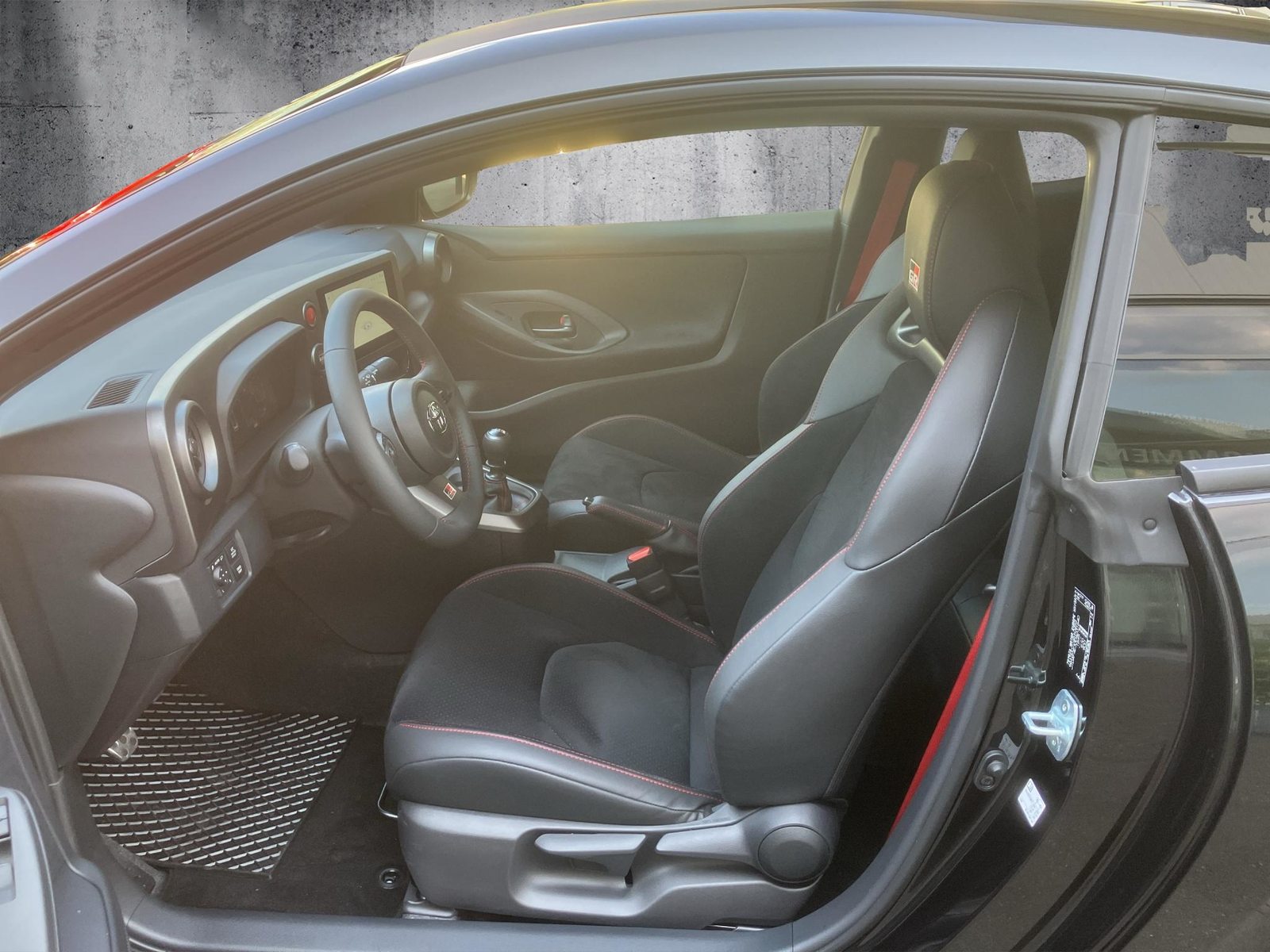 TOYOTA GR Yaris 1.6 Turbo Sport 4x4, Essence, Voiture nouvelle, Manuelle - 6