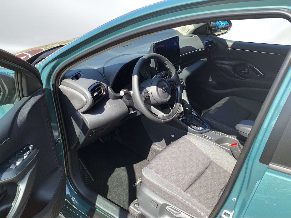 TOYOTA Yaris 1.5 VVT-i HSD Trend, Voll-Hybrid Benzin/Elektro, Neuwagen, Automatik - 4