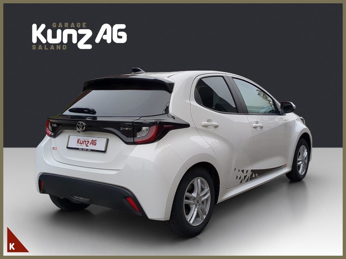 TOYOTA Yaris 1.5 VVT-i HSD Comfort KUNZ“’EDITION Paket (im Wert von, Voll-Hybrid Benzin/Elektro, Neuwagen, Automat - 6
