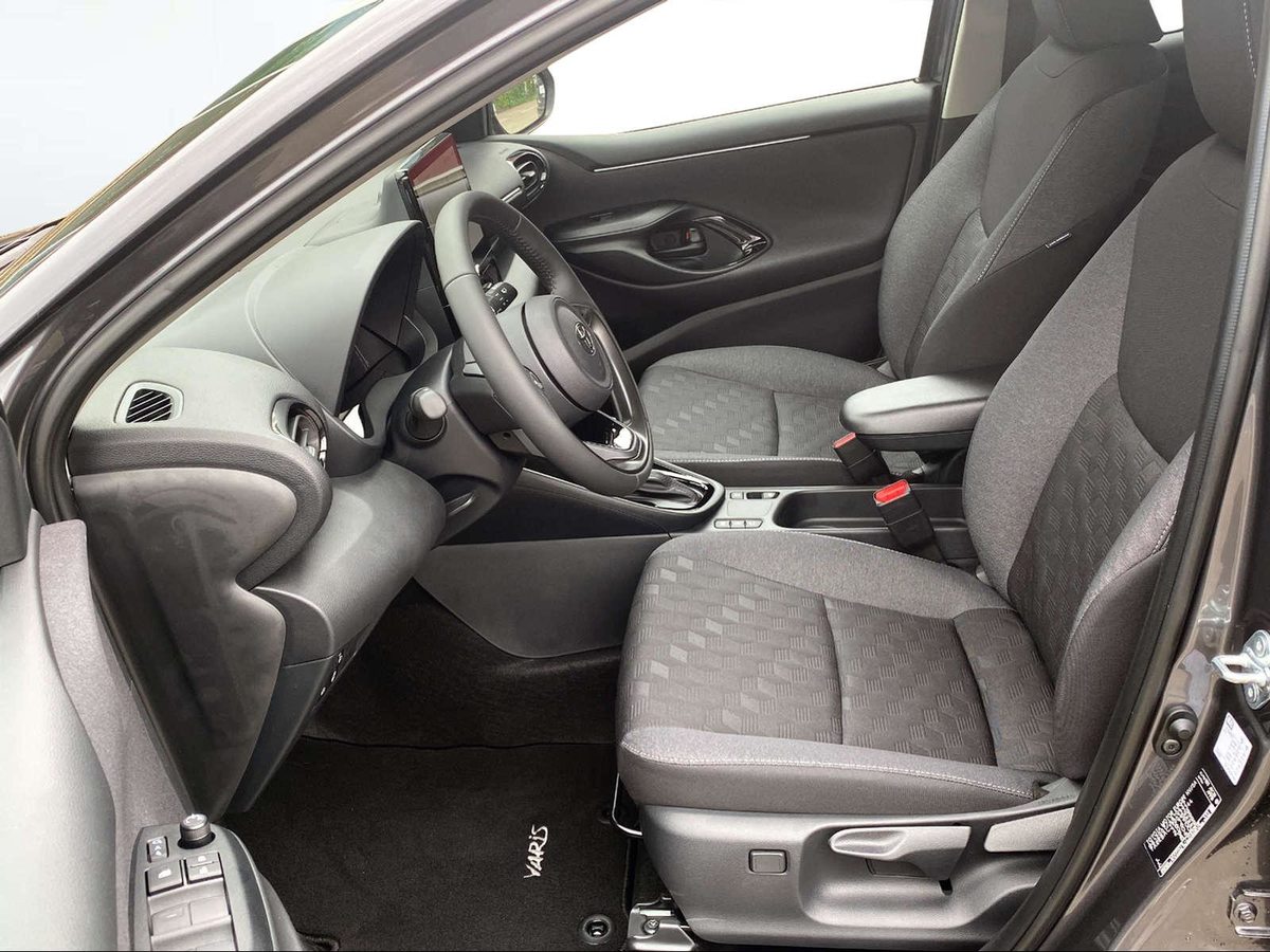 TOYOTA Yaris 1.5 VVT-i HSD Trend, Voll-Hybrid Benzin/Elektro, Neuwagen, Automat - 5