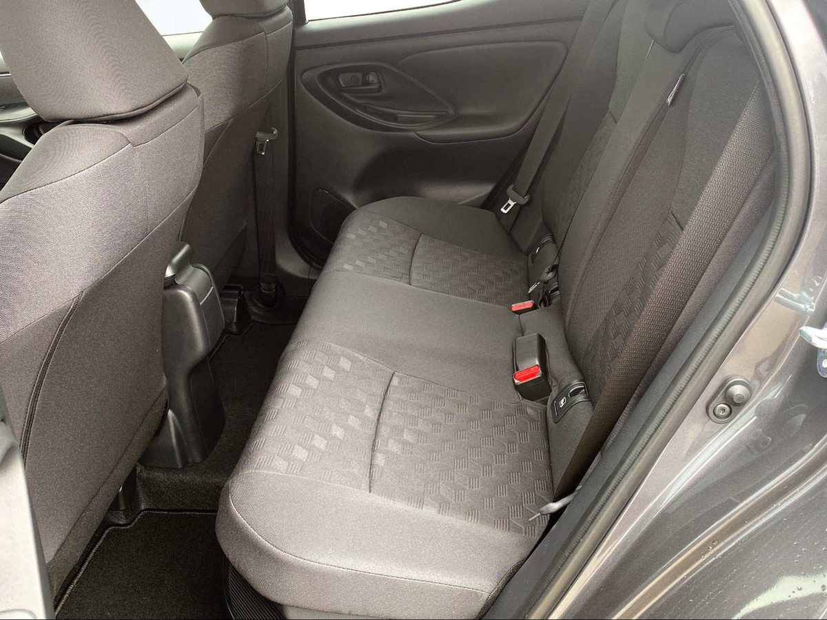 TOYOTA Yaris 1.5 VVT-i HSD Trend, Voll-Hybrid Benzin/Elektro, Neuwagen, Automat - 7