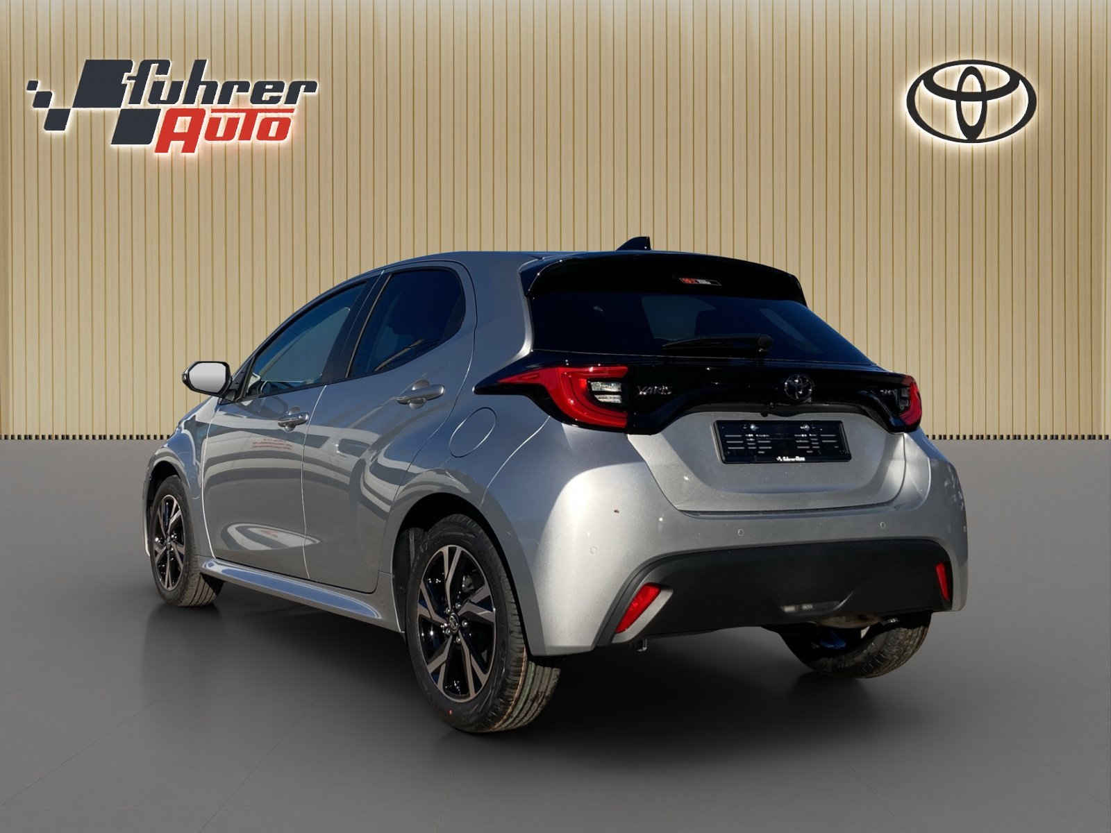 TOYOTA Yaris 1.5 VVT-i HSD Trend, Hybride Integrale Benzina/Elettrica, Auto nuove, Automatico - 5