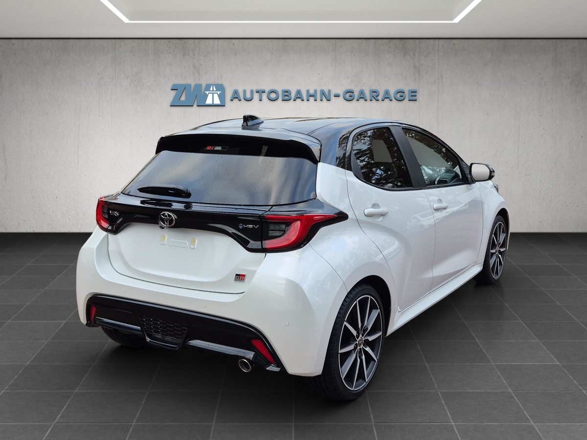 TOYOTA Yaris 1.5 VVT-i HSD GR Sport, Full-Hybrid Petrol/Electric, New car, Automatic - 5