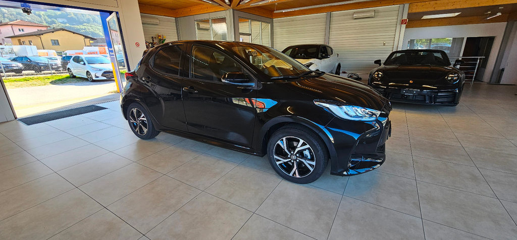 TOYOTA Yaris 1.5 VVT-i HSD Premium, Voll-Hybrid Benzin/Elektro, Neuwagen, Automatik - 4
