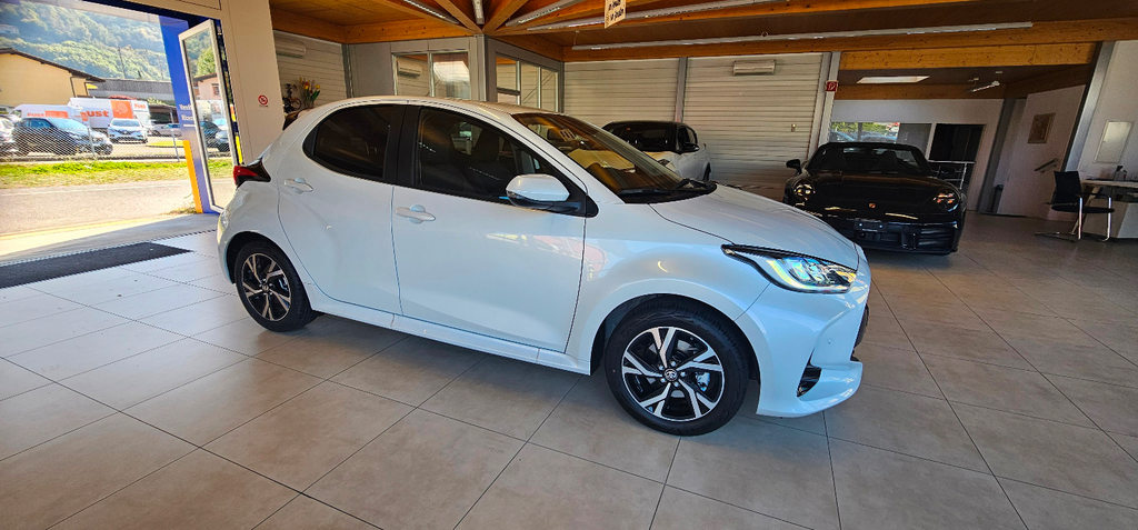 TOYOTA Yaris 1.5 VVT-i HSD Premium, Voll-Hybrid Benzin/Elektro, Neuwagen, Automatik