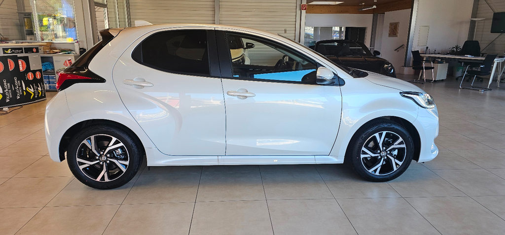 TOYOTA Yaris 1.5 VVT-i HSD Premium, Voll-Hybrid Benzin/Elektro, Neuwagen, Automatik - 3