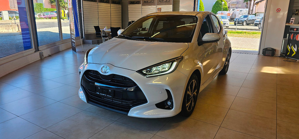 TOYOTA Yaris 1.5 VVT-i HSD Premium, Voll-Hybrid Benzin/Elektro, Neuwagen, Automatik - 5