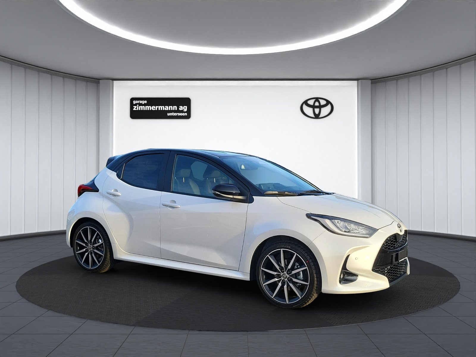 TOYOTA Yaris 1.5 VVT-i HSD GR Sport, Hybride Integrale Benzina/Elettrica, Auto nuove, Automatico - 4