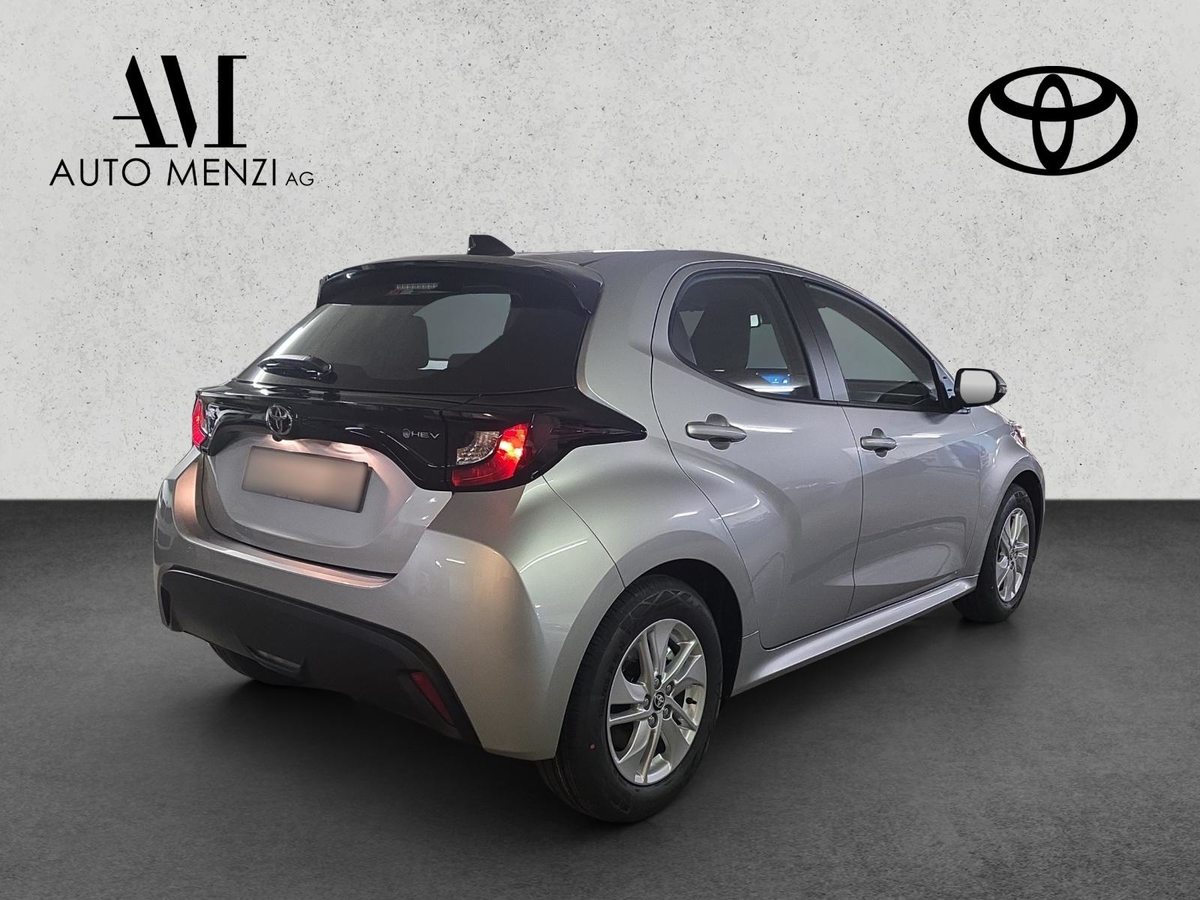 TOYOTA Yaris 1.5 VVT-i HSD Comfort, Hybride Intégral Essence/Électricité, Voiture nouvelle, Automatique - 3