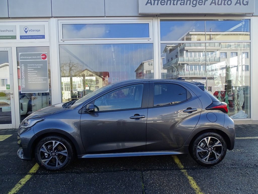 TOYOTA Yaris 1.5 VVT-i HSD Trend, Full-Hybrid Petrol/Electric, New car, Automatic - 6