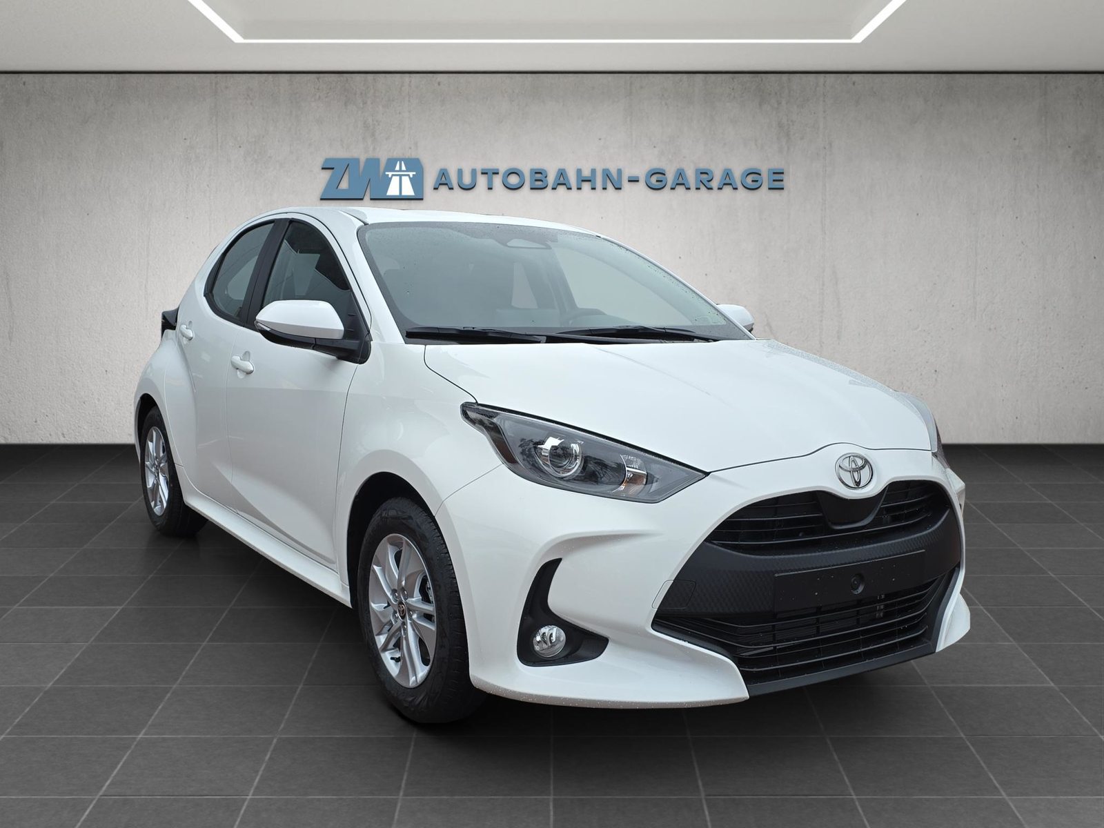 TOYOTA Yaris 1.5 VVT-i HSD Comfort, Hybride Integrale Benzina/Elettrica, Auto nuove, Automatico - 7