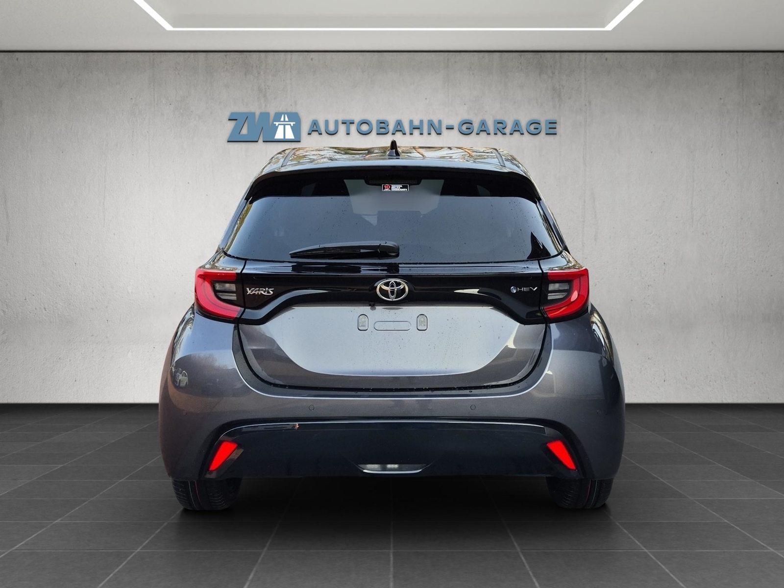 TOYOTA Yaris 1.5 VVT-i HSD Premium, Voll-Hybrid Benzin/Elektro, Neuwagen, Automatik - 4