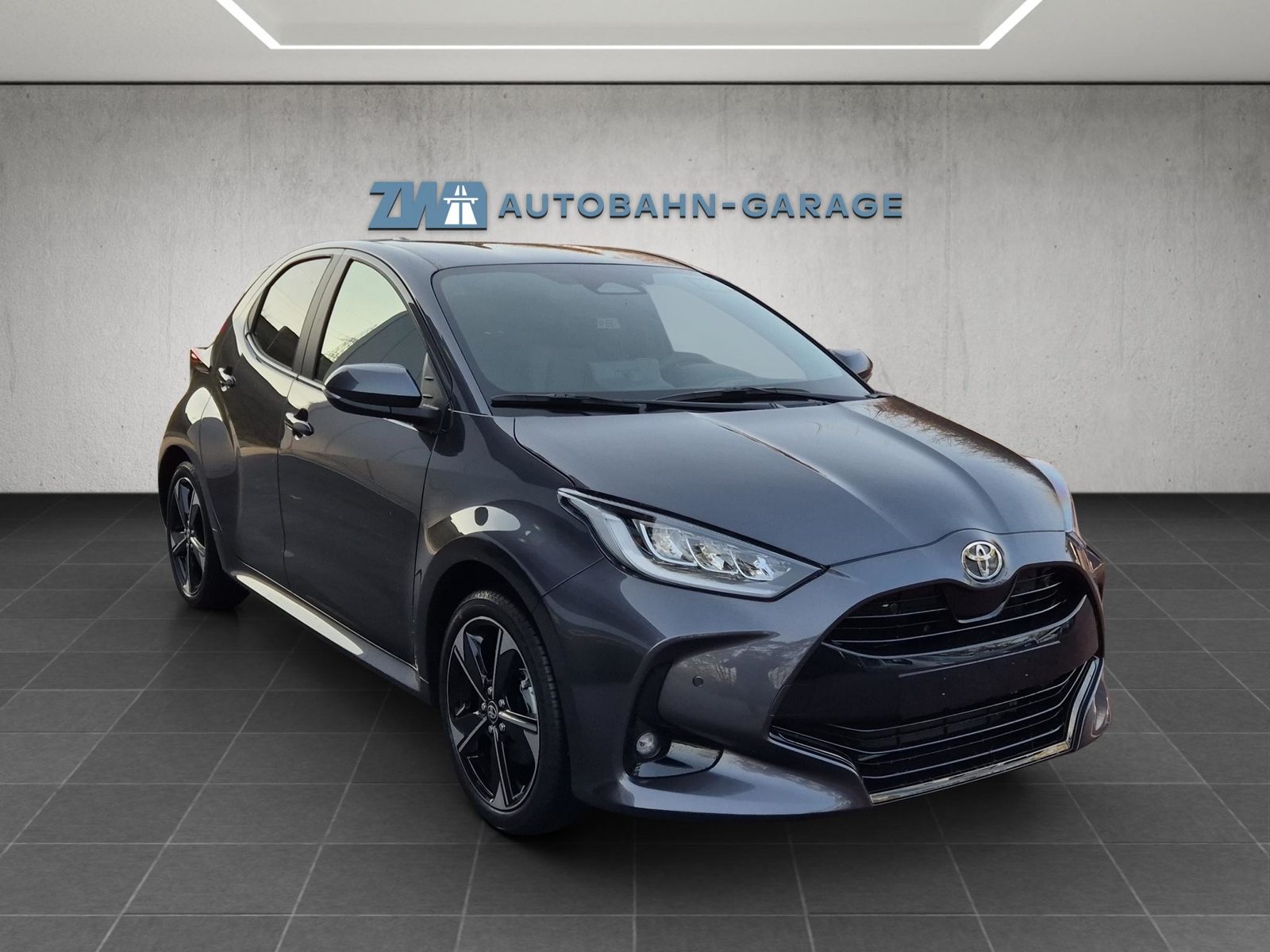 TOYOTA Yaris 1.5 VVT-i HSD Premium, Voll-Hybrid Benzin/Elektro, Neuwagen, Automatik - 7