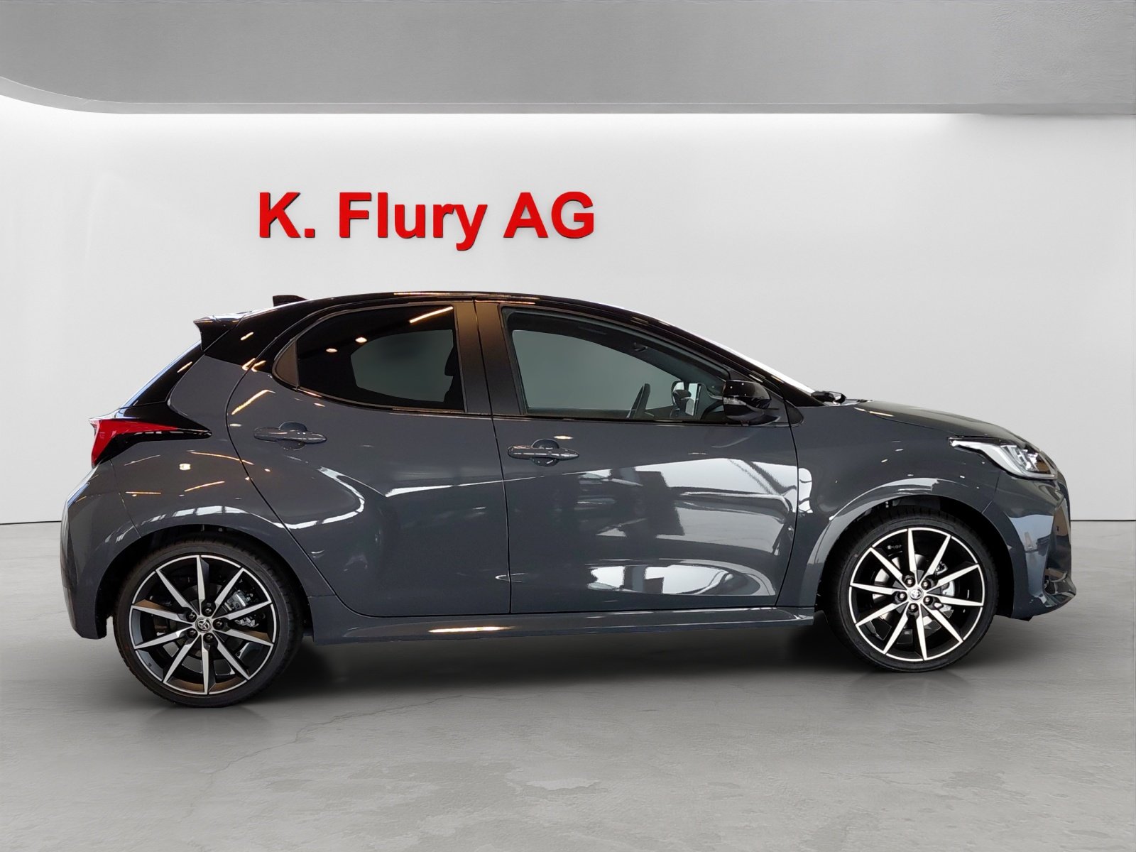 TOYOTA Yaris 1.5 VVT-i HSD GR Sport, Hybride Intégral Essence/Électricité, Voiture nouvelle, Automatique - 6