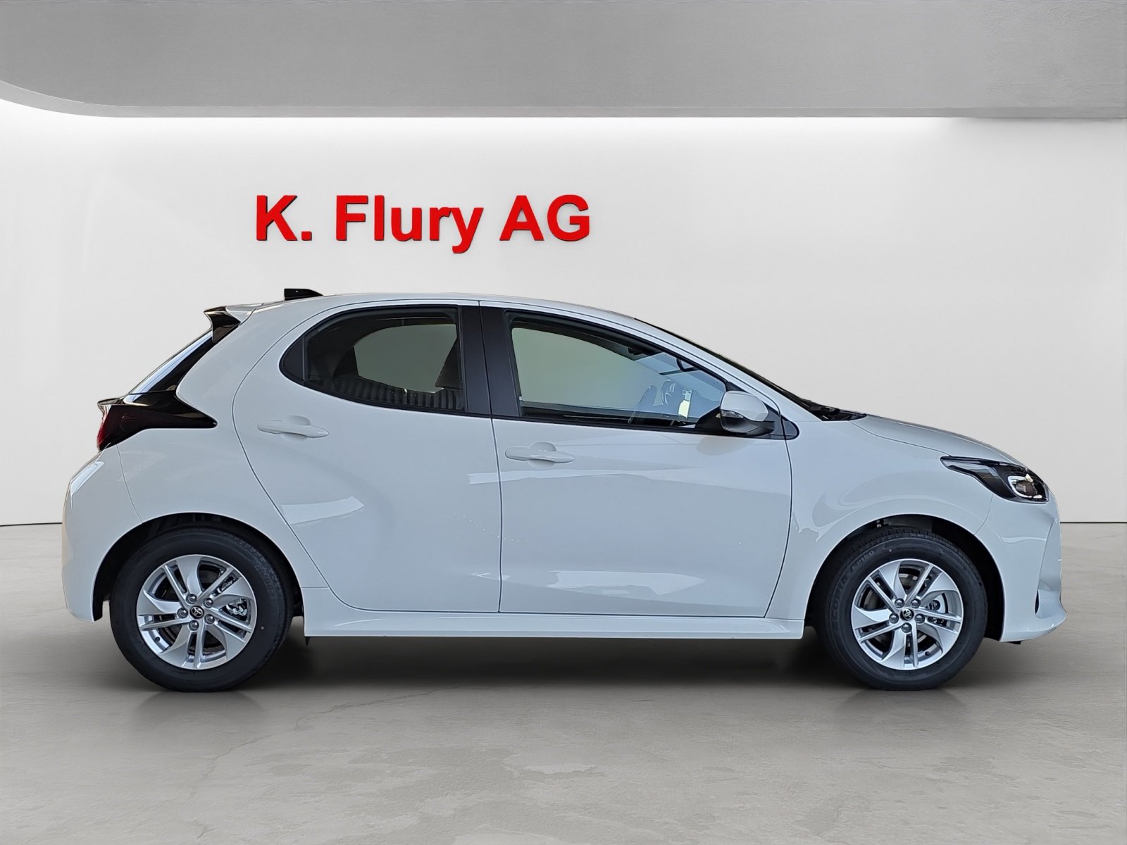 TOYOTA Yaris 1.5 VVT-i HSD Comfort, Hybride Intégral Essence/Électricité, Voiture nouvelle, Automatique - 6