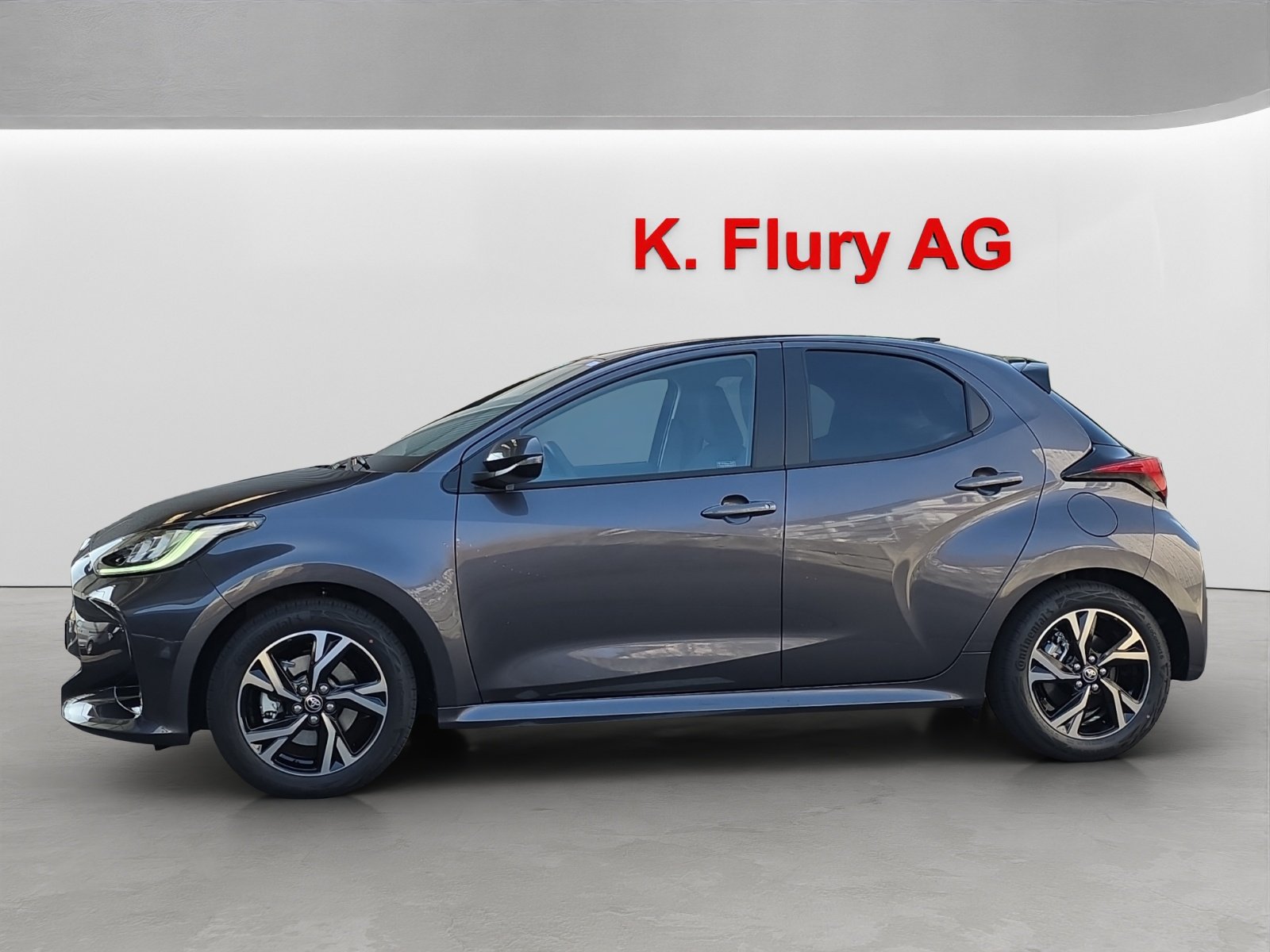 TOYOTA Yaris 1.5 VVT-i HSD Trend, Hybride Integrale Benzina/Elettrica, Auto nuove, Automatico - 2