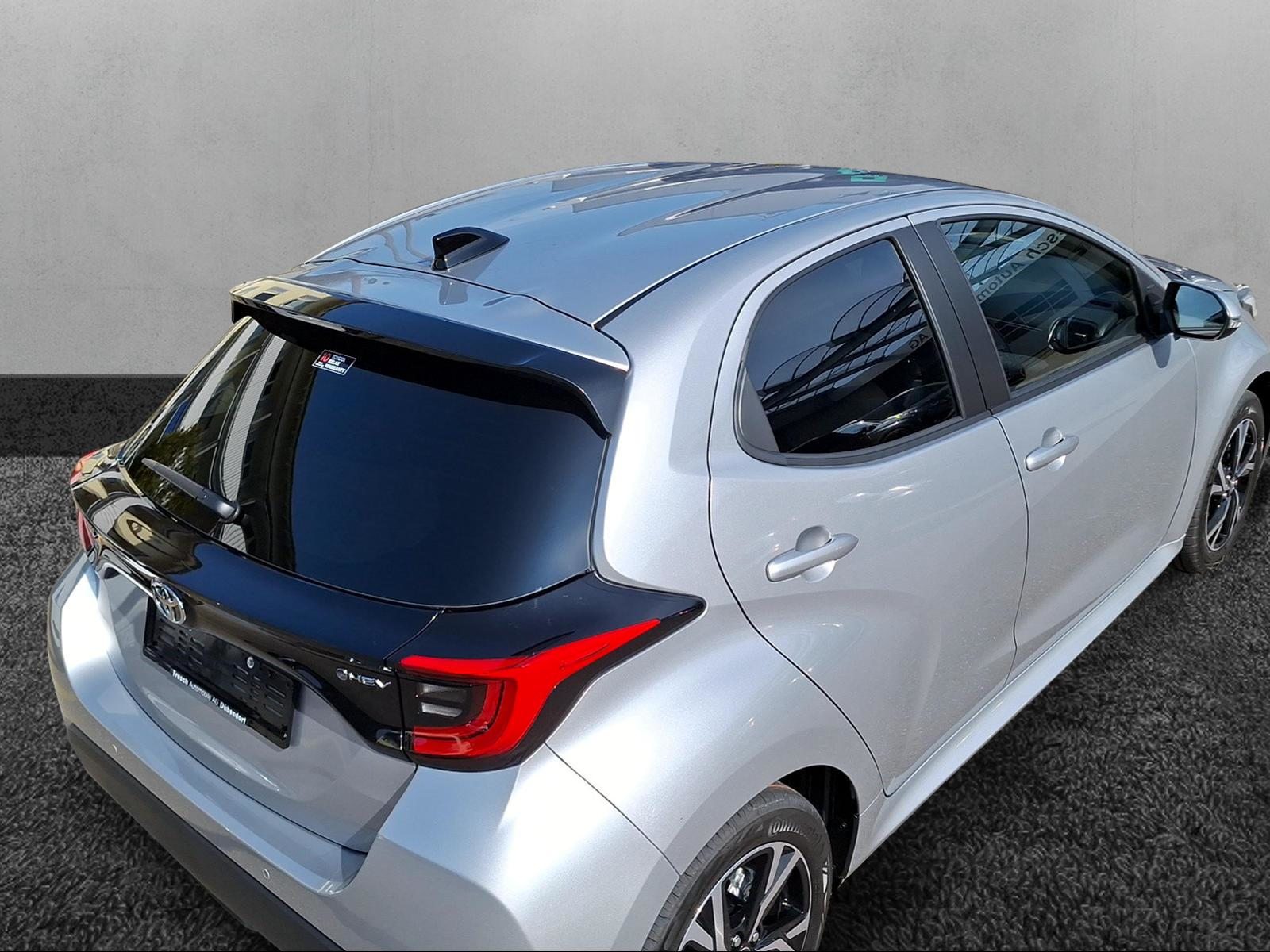 TOYOTA Yaris 1.5 VVT-i HSD Trend, Hybride Integrale Benzina/Elettrica, Auto nuove, Automatico - 4