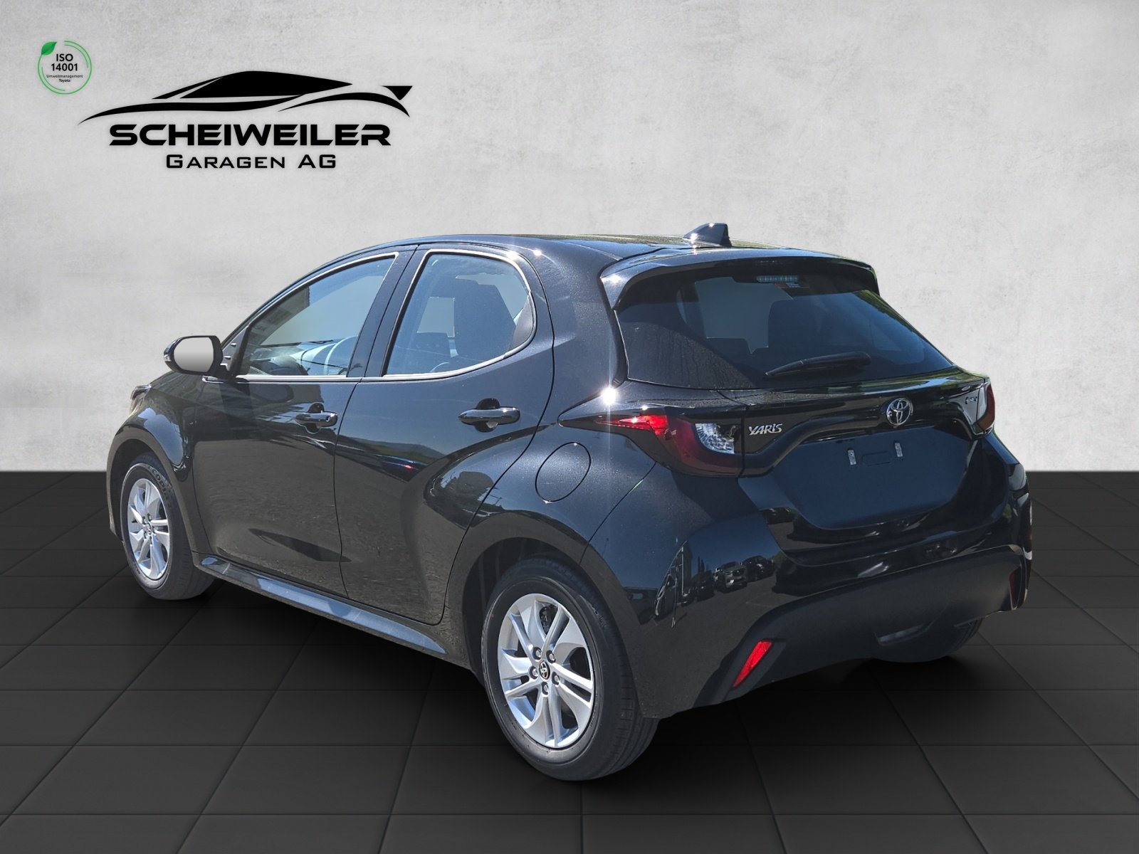 TOYOTA Yaris 1.5 VVT-i HSD Comfort, Petrol, New car, Automatic - 3