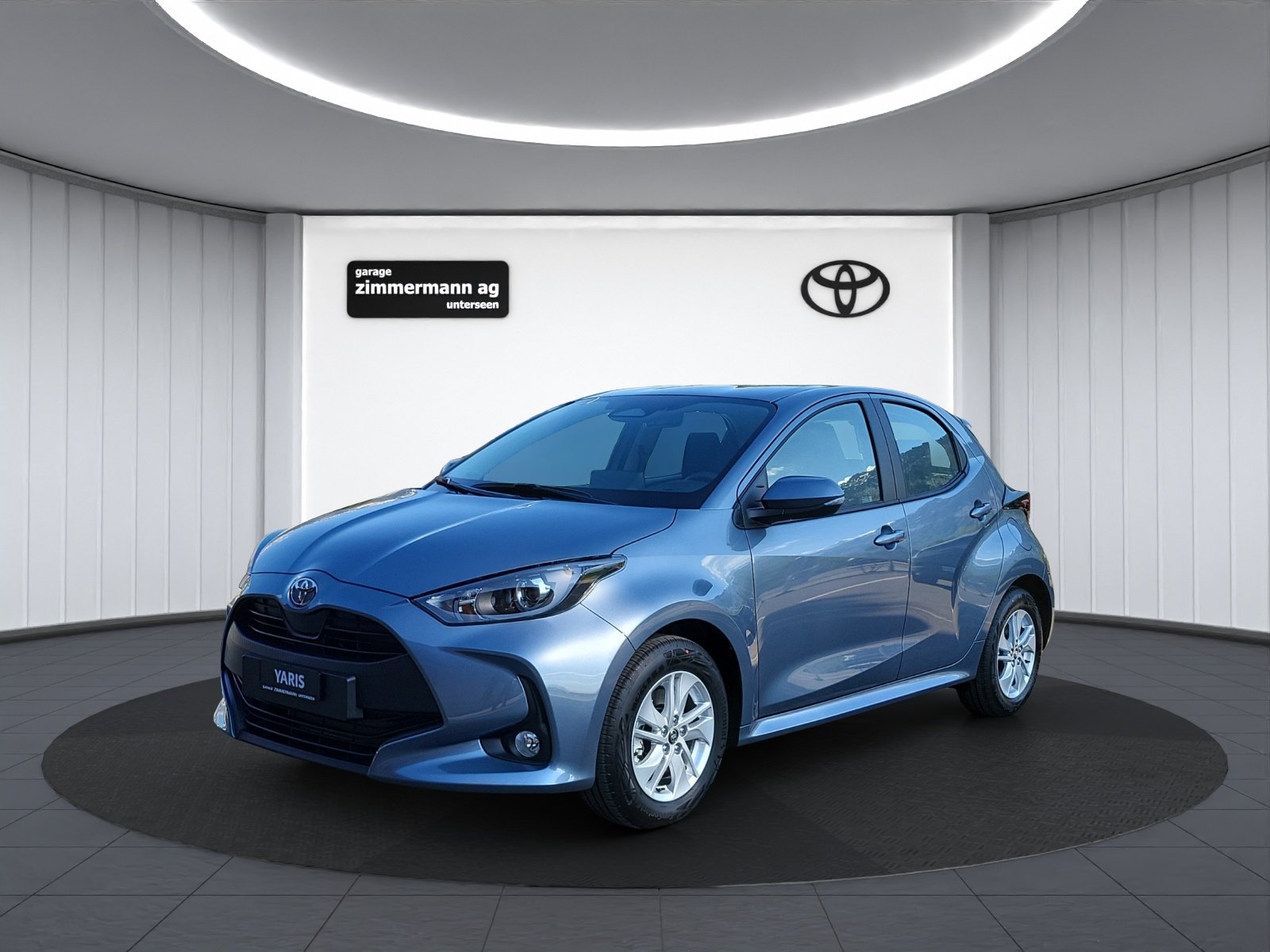 TOYOTA Yaris 1.5 VVT-i HSD Comfort