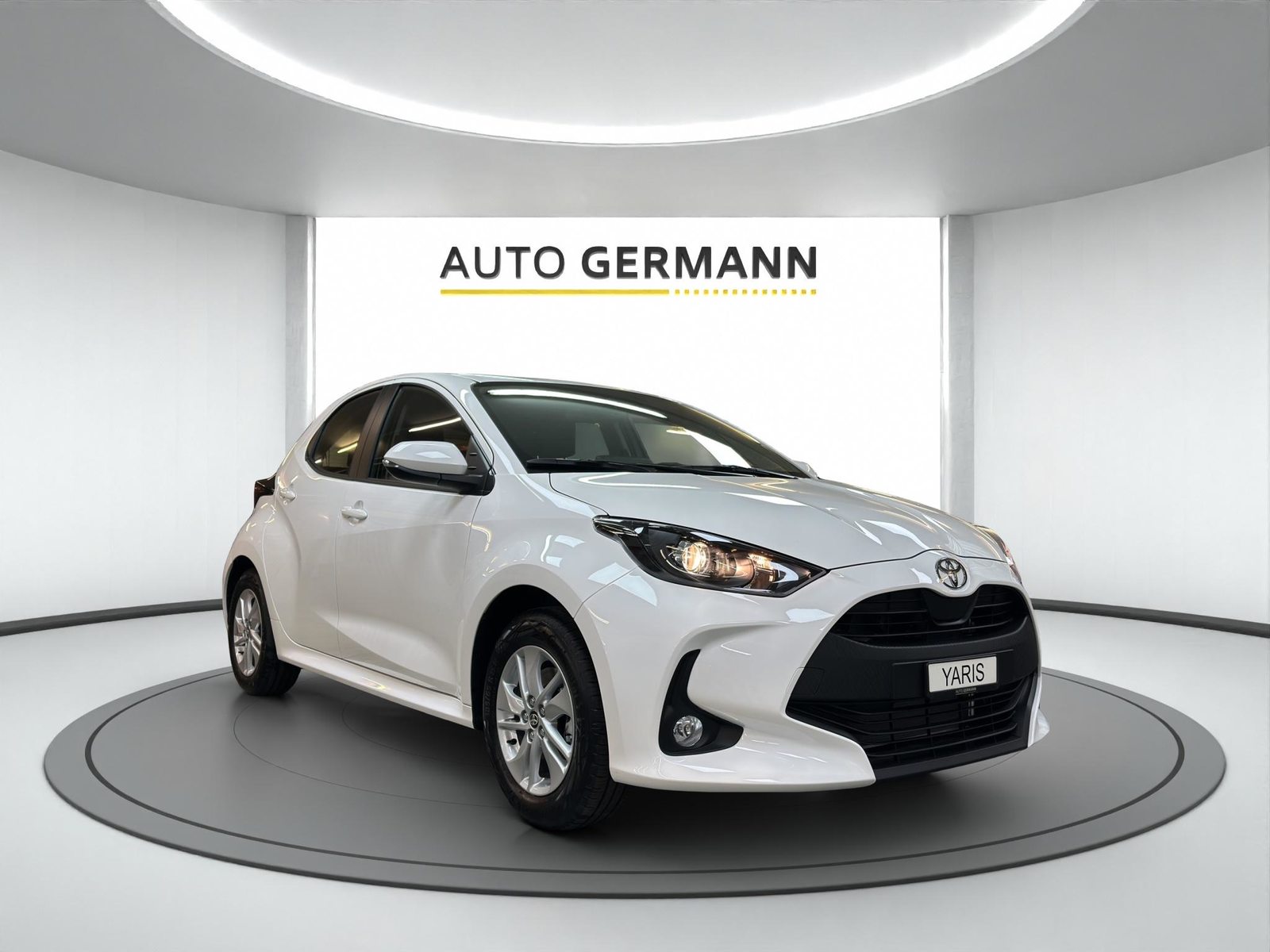 TOYOTA Yaris 1.5 VVT-i HSD Comfort, Full-Hybrid Petrol/Electric, New car, Automatic - 4