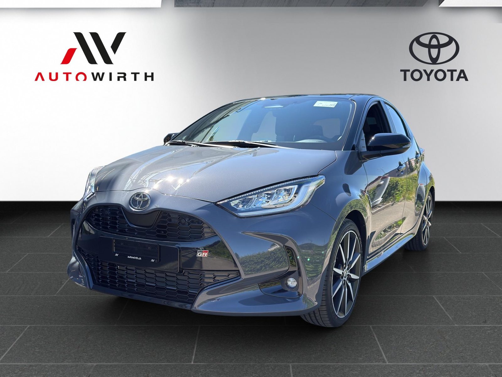 TOYOTA Yaris 1.5 VVT-i HSD GR Sport