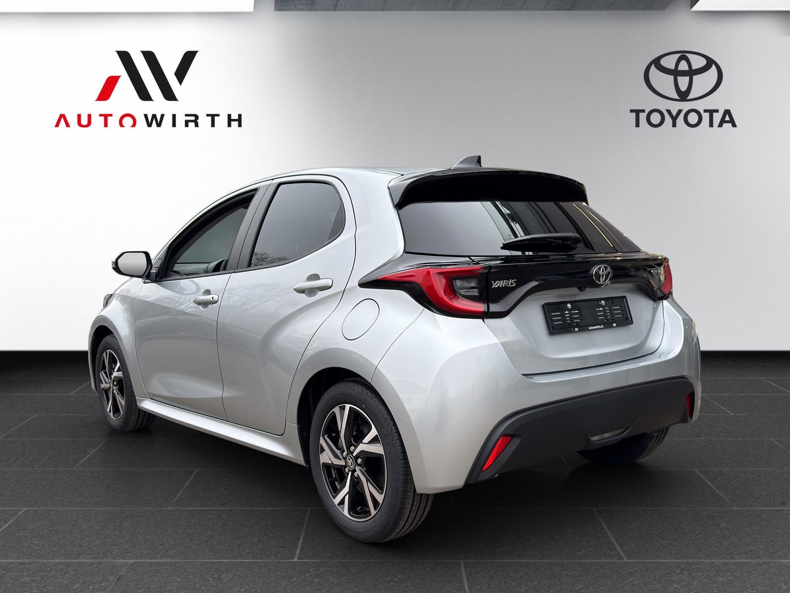 TOYOTA Yaris 1.5 VVT-i HSD Trend, Hybride Integrale Benzina/Elettrica, Auto nuove, Automatico - 7