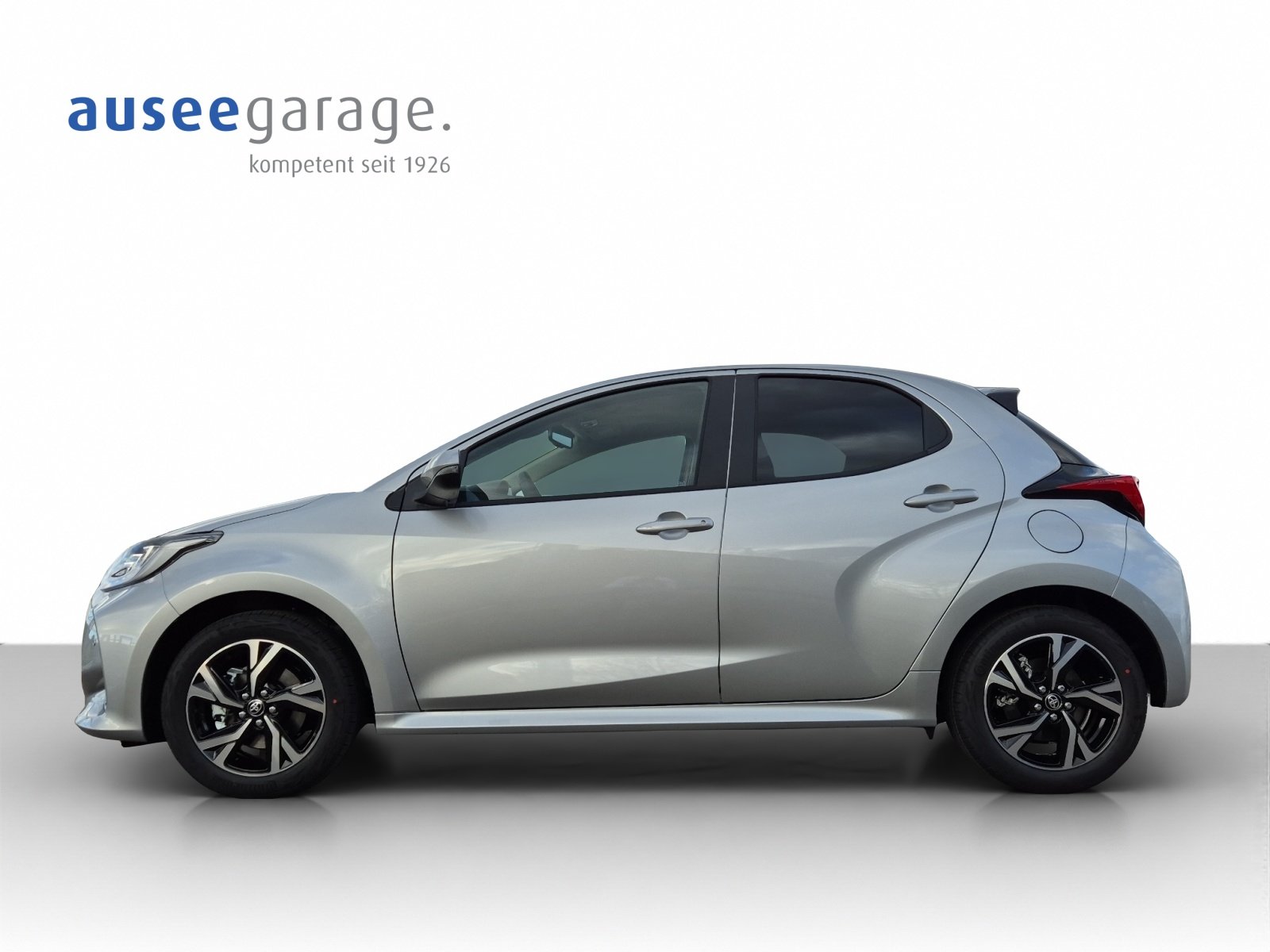 TOYOTA Yaris 1.5 VVT-i HSD Trend, Hybride Integrale Benzina/Elettrica, Auto nuove, Automatico - 2